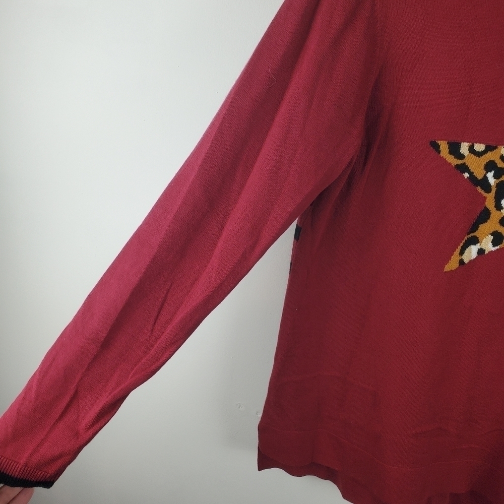 CROWN & Ivy Sweater‎ Crewneck Womens Large Maroon Black Cheetah Star - Picture 5 of 7